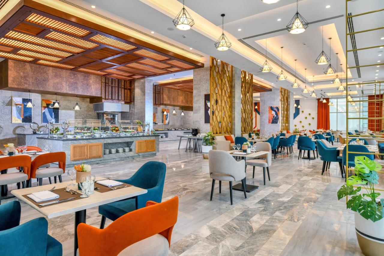 Tolip Resort El Galala Hills Ain Sukhna Exterior photo The restaurant
