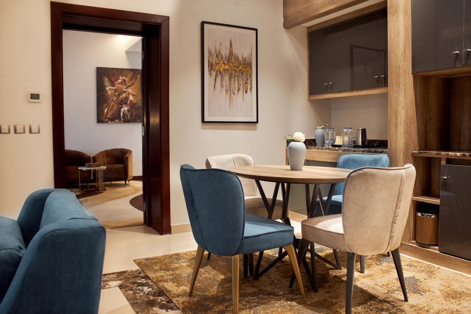 Tolip Resort El Galala Hills Ain Sukhna Exterior photo A living room in a serviced apartment in Cairo, Egypt